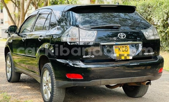 Buy Used Toyota Harrier Black Car in Bombo in Central Buy Used Toyota Harrier Black Car in Bombo in Central