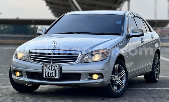 Gura Yakoze Mercedes‒Benz C–Class Other Imodoka i Bombo mu Central