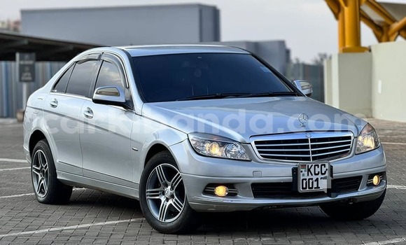 Buy Used Mercedes‒Benz C–Class Other Car in Bombo in Central Buy Used Mercedes‒Benz C–Class Other Car in Bombo in Central
