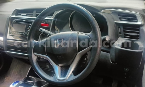 Buy Used Honda FIT White Car in Bugembe in Eastern Buy Used Honda FIT White Car in Bugembe in Eastern