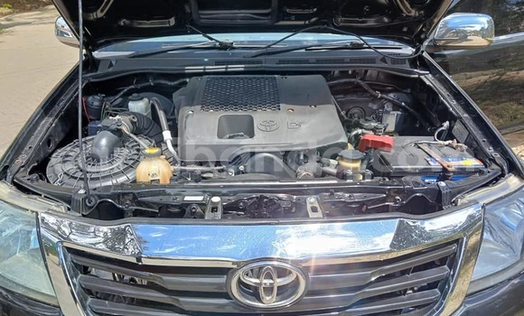 Buy Used Toyota Hilux Black Car in Bugembe in Eastern Buy Used Toyota Hilux Black Car in Bugembe in Eastern