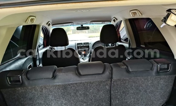 Acheter Occasion Voiture Toyota Ractis Noir à Arua, Ouganda Acheter Occasion Voiture Toyota Ractis Noir à Arua, Ouganda