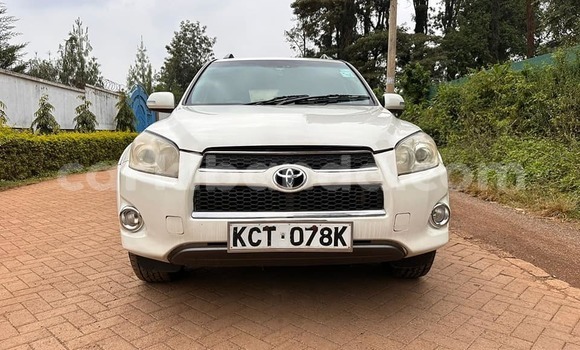 Acheter Occasion Voiture Toyota RAV4 Blanc à Bugembe, Est Acheter Occasion Voiture Toyota RAV4 Blanc à Bugembe, Est