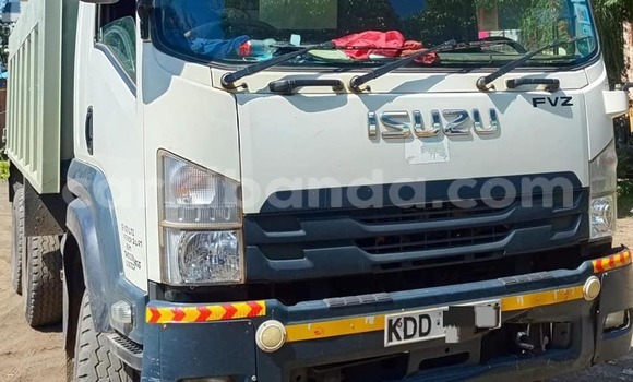 Buy Used Isuzu Bighorn White Truck in Bombo in Central Buy Used Isuzu Bighorn White Truck in Bombo in Central
