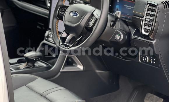 Gura Yakoze Ford Ranger White Imodoka i Kampala mu Uganda Gura Yakoze Ford Ranger White Imodoka i Kampala mu Uganda