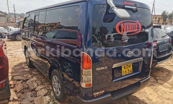 Acheter Occasion Voiture Toyota Yaris Verso Autre à Kampala, Ouganda Acheter Occasion Voiture Toyota Yaris Verso Autre à Kampala, Ouganda