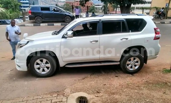 Buy Used Toyota Prado White Car in Bugiri in Eastern Buy Used Toyota Prado White Car in Bugiri in Eastern
