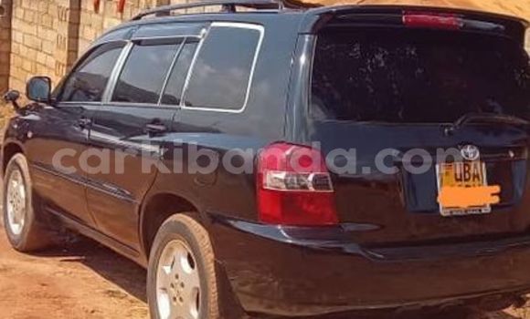 Gura Yakoze Toyota Kluger Black Imodoka i Arua mu Uganda Gura Yakoze Toyota Kluger Black Imodoka i Arua mu Uganda