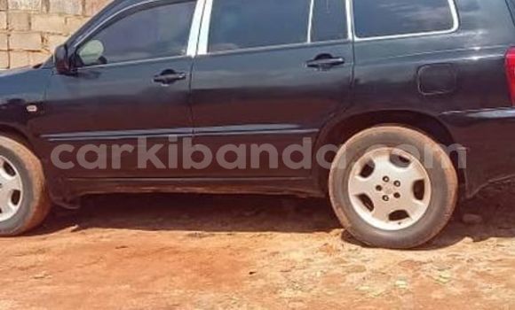 Gura Yakoze Toyota Kluger Black Imodoka i Arua mu Uganda Gura Yakoze Toyota Kluger Black Imodoka i Arua mu Uganda