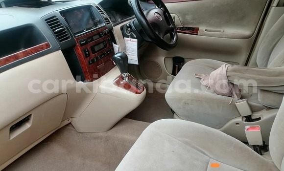 Gura Yakoze Toyota Spacio Other Imodoka i Bugembe mu Eastern Gura Yakoze Toyota Spacio Other Imodoka i Bugembe mu Eastern