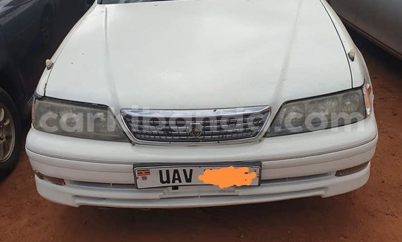 Buy Used Toyota Mark II White Car in Bugembe in Eastern Buy Used Toyota Mark II White Car in Bugembe in Eastern