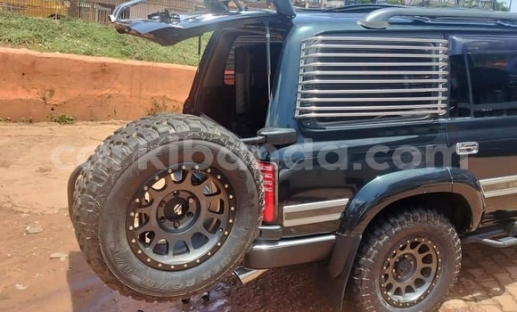 Acheter Occasion Voiture Toyota Land Cruiser Noir à Bundibugyo, Occidental Acheter Occasion Voiture Toyota Land Cruiser Noir à Bundibugyo, Occidental