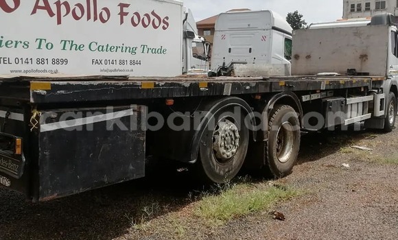 Buy Used Mercedes‒Benz 1213 White Truck in Bombo in Central Buy Used Mercedes‒Benz 1213 White Truck in Bombo in Central