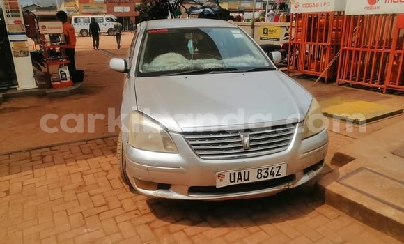 Nunua Ilio tumika Toyota Premio Nyingine Gari ndani ya Bombo nchini Kati