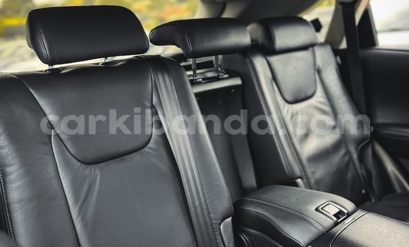 Buy Import Lexus RX 300 Silver Car in Kampala in Uganda Buy Import Lexus RX 300 Silver Car in Kampala in Uganda