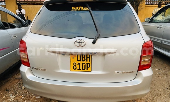 Gura Yakoze AC Ace Silver Imodoka i Kampala mu Uganda Gura Yakoze AC Ace Silver Imodoka i Kampala mu Uganda