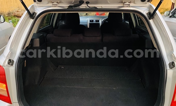 Gura Yakoze AC Ace Silver Imodoka i Kampala mu Uganda Gura Yakoze AC Ace Silver Imodoka i Kampala mu Uganda