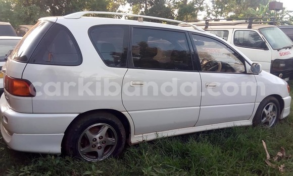 Buy Used Toyota Ipsum White Car in Kampala in Uganda Buy Used Toyota Ipsum White Car in Kampala in Uganda