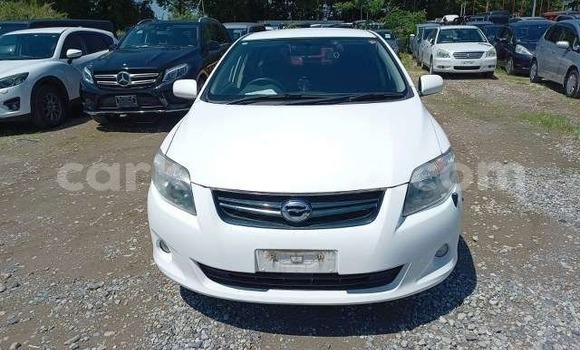 Acheter Neuf Voiture Toyota Fielder Blanc à Kampala, Ouganda Acheter Neuf Voiture Toyota Fielder Blanc à Kampala, Ouganda
