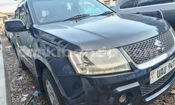 Buy Used Suzuki Escudo Black Car in Arua in Uganda