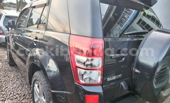 Acheter Occasion Voiture Suzuki Escudo Noir à Arua, Ouganda Acheter Occasion Voiture Suzuki Escudo Noir à Arua, Ouganda