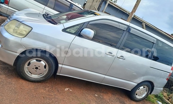 Acheter Occasion Voiture Toyota Noah Autre à Bugiri, Est Acheter Occasion Voiture Toyota Noah Autre à Bugiri, Est