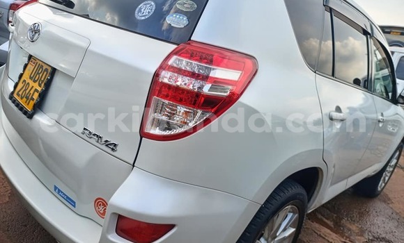 Acheter Occasion Voiture Toyota Corolla Blanc à Apac, Nord Acheter Occasion Voiture Toyota Corolla Blanc à Apac, Nord