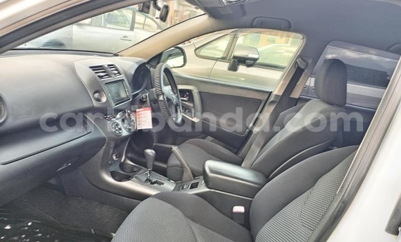 Acheter Occasion Voiture Toyota Corolla Blanc à Apac, Nord Acheter Occasion Voiture Toyota Corolla Blanc à Apac, Nord