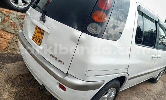 Acheter Occasion Voiture Toyota Raum Blanc à Amudat, Nord Acheter Occasion Voiture Toyota Raum Blanc à Amudat, Nord