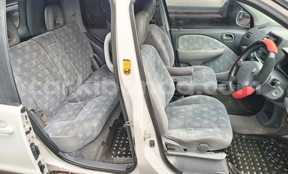 Acheter Occasion Voiture Toyota Raum Blanc à Amudat, Nord Acheter Occasion Voiture Toyota Raum Blanc à Amudat, Nord