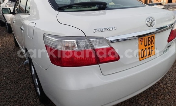 Acheter Occasion Voiture Toyota Premio Blanc à Bugembe, Est Acheter Occasion Voiture Toyota Premio Blanc à Bugembe, Est