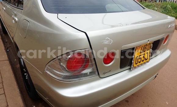 Buy Used Toyota Altezza White Car in Arua in Uganda Buy Used Toyota Altezza White Car in Arua in Uganda