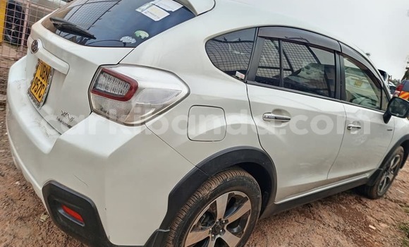 Acheter Occasion Voiture Subaru XV Blanc à Bundibugyo, Occidental Acheter Occasion Voiture Subaru XV Blanc à Bundibugyo, Occidental