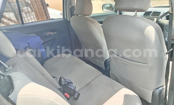 Acheter Occasion Voiture Toyota Corolla Blanc à Bugiri, Est Acheter Occasion Voiture Toyota Corolla Blanc à Bugiri, Est