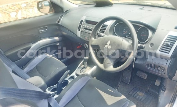 Acheter Occasion Voiture Mitsubishi Outlander Blanc à Bugembe, Est Acheter Occasion Voiture Mitsubishi Outlander Blanc à Bugembe, Est