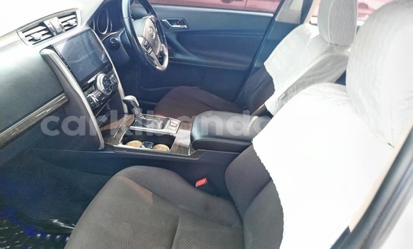 Buy Used Toyota Mark X White Car in Bugiri in Eastern Buy Used Toyota Mark X White Car in Bugiri in Eastern