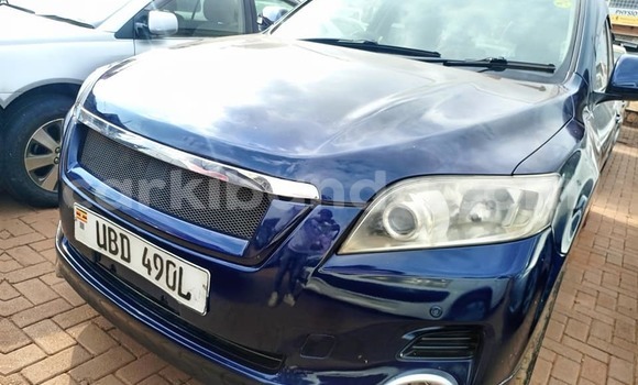 Nunua Ilio tumika Toyota Vanguard Bluu Gari ndani ya Bombo nchini Kati