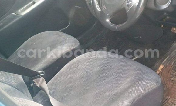 Acheter Occasion Voiture Toyota Ractis Autre à Kampala, Ouganda Acheter Occasion Voiture Toyota Ractis Autre à Kampala, Ouganda