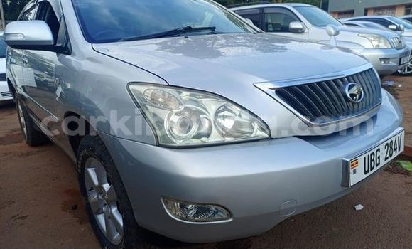 Acheter Occasion Voiture Toyota Harrier Autre à Kampala, Ouganda