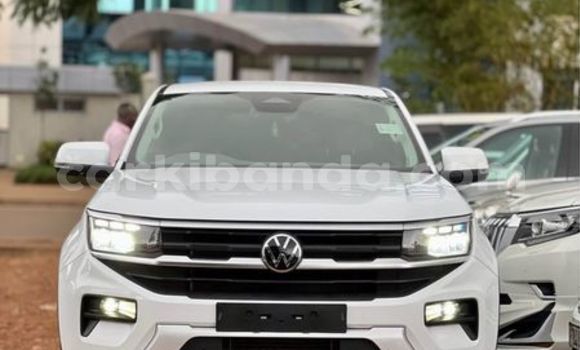Acheter Occasion Voiture Volkswagen Amarok Blanc à Kampala, Ouganda Acheter Occasion Voiture Volkswagen Amarok Blanc à Kampala, Ouganda