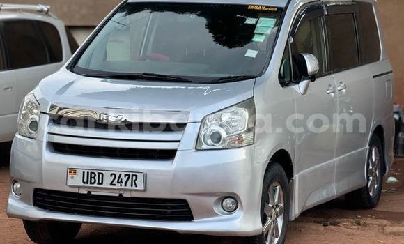 Acheter Occasion Voiture Toyota 4Runner Autre à Kampala, Ouganda Acheter Occasion Voiture Toyota 4Runner Autre à Kampala, Ouganda