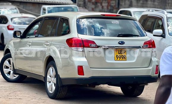 Acheter Occasion Voiture Hyundai Centennial Autre à Kampala, Ouganda Acheter Occasion Voiture Hyundai Centennial Autre à Kampala, Ouganda