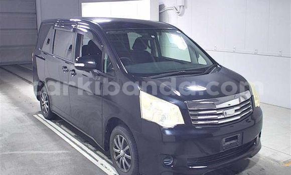 Buy Used Toyota Noah Black Car in Kampala in Uganda