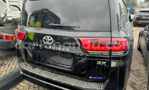 Buy New ZX Landmark Black Car in Busia in Uganda Buy New ZX Landmark Black Car in Busia in Uganda