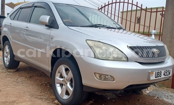 Acheter Occasion Voiture Toyota Harrier Autre à Kampala, Ouganda Acheter Occasion Voiture Toyota Harrier Autre à Kampala, Ouganda