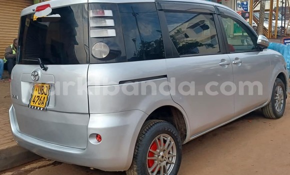 Acheter Occasion Voiture Toyota Sienta Autre à Bombo, Central Acheter Occasion Voiture Toyota Sienta Autre à Bombo, Central