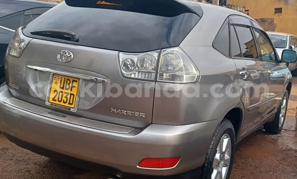 Acheter Occasion Voiture Toyota Harrier Autre à Bugiri, Est Acheter Occasion Voiture Toyota Harrier Autre à Bugiri, Est