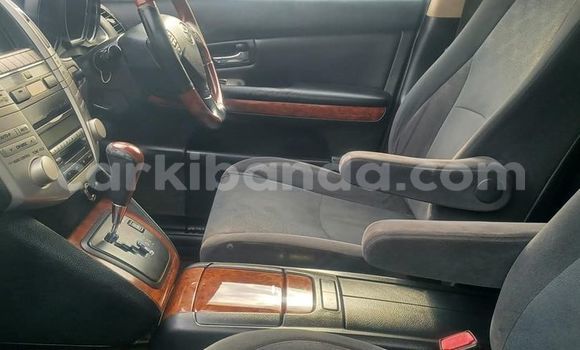 Acheter Occasion Voiture Toyota Harrier Autre à Bugiri, Est Acheter Occasion Voiture Toyota Harrier Autre à Bugiri, Est