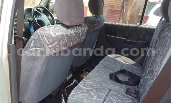 Acheter Occasion Voiture Mitsubishi Pajero Autre à Bundibugyo, Occidental Acheter Occasion Voiture Mitsubishi Pajero Autre à Bundibugyo, Occidental