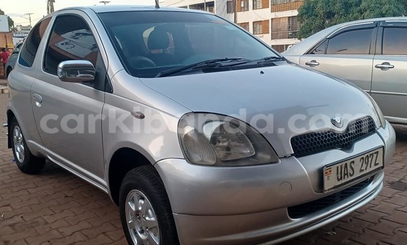 Buy Used Toyota Vitz Other Car in Bombo in Central